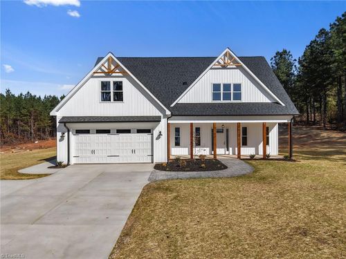 1168 Riverside Dr, Lexington, NC, 27292-7989 | Card Image