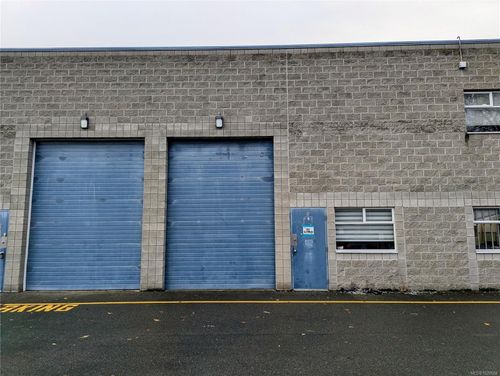 5-744 Fairview Rd, Esquimalt, BC, V9A5T9 | Card Image