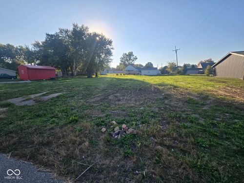 6 8th St Nw, Linton, IN, 47441-6270 | Card Image