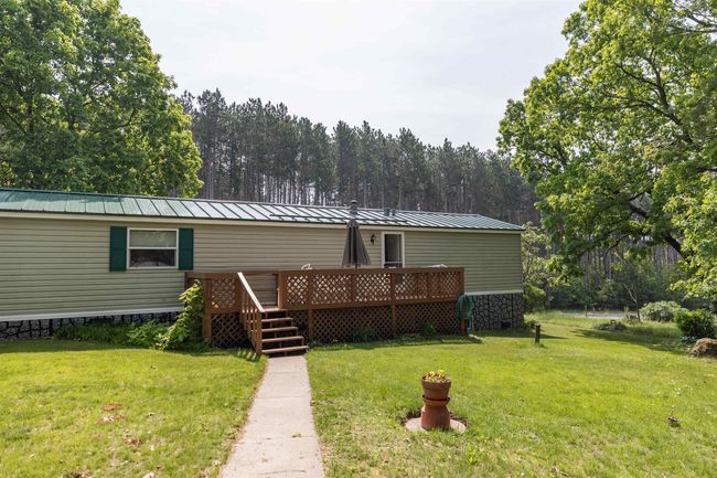 251 Oak St, Home with 2 bedrooms, 1 bathrooms and null parking in Oxford WI | Image 40