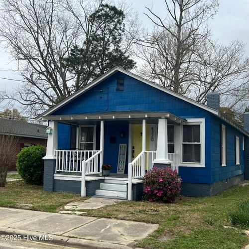 4320 Wallace St, Farmville, NC, 27828-1968 | Card Image