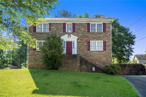 2260 Deer Oaks Trl, Lawrenceville, GA, 30044-5932 | Card Image