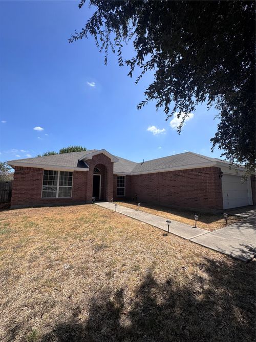 6812 Wilhelmina Dr, Dallas, TX, 75237-2576 | Card Image