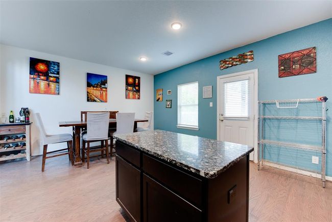 438 Dorsal Way, House other with 4 bedrooms, 3 bathrooms and 3 parking in Crosby TX | Image 9