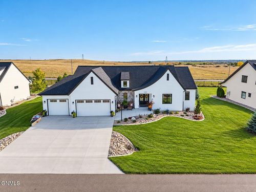 3505 Palmer Pl, Bismarck, ND, 58503-5636 | Card Image