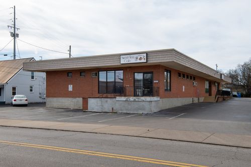 104 N Greenwood St, Lebanon, TN, 37087-2723 | Card Image