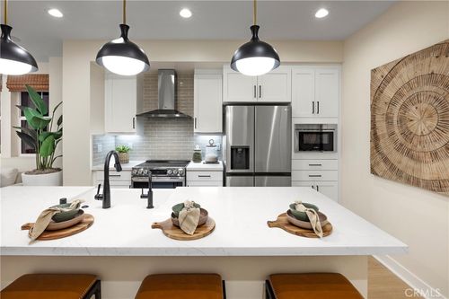 1333 Cantada Ct, El Cajon, CA, 92019-2026 | Card Image