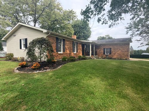 1112 Ranch Rd, Connersville, IN, 47331-1012 | Card Image