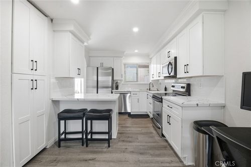 136-1722 Mitchell Ave, Tustin, CA, 92780-6374 | Card Image