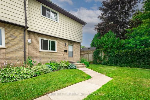 19-451 Griffith St, London, ON, N6K2S3 | Card Image