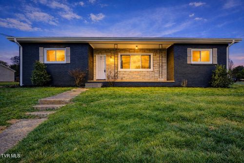 192 Old Embreeville Rd, Jonesborough, TN, 37659-6167 | Card Image