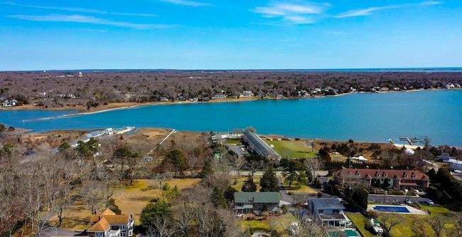 Aerial view with a water view | Image 33