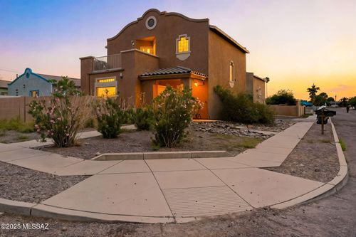 1-and-2-2862 N Tyndall Avenue, Tucson, AZ, 85719 | Card Image