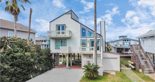 22108 Zapata Dr, Galveston, TX, 77554 | Card Image