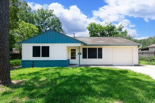 1737 S Park Dr, Alvin, TX, 77511-4351 | Card Image