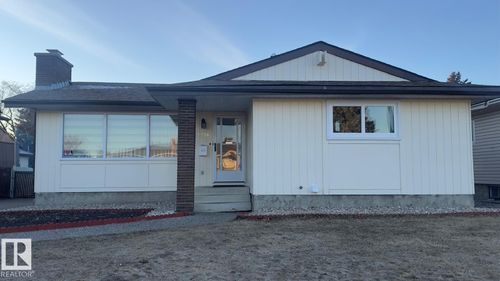 13516 42 St Nw, Edmonton, AB, T5A2R3 | Card Image