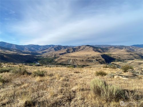 2 Riverbend Overlook, Methow, WA, 98834 | Card Image