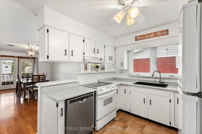 22 Tanner Rd, House other with 3 bedrooms, 3 bathrooms and 5 parking in Campbellford ON | Image 12