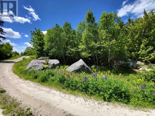 5 Everetts Way, Hunts Point, NS, B0T | Card Image