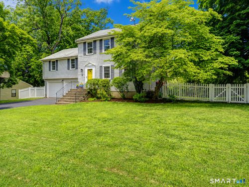 89 Opal Dr, Glastonbury, CT, 06033-1429 | Card Image
