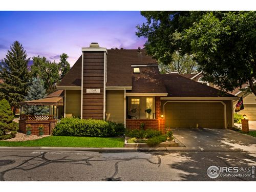 f-1044 Cunningham Dr, Fort Collins, CO, 80526-5929 | Card Image