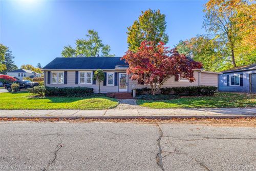 339 N Castell Ave, Rochester, MI, 48307-1819 | Card Image