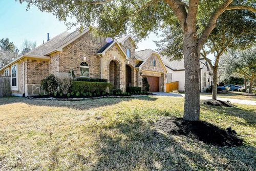 162 Hunter Hollow Dr, Montgomery, TX, 77316-1573 | Card Image