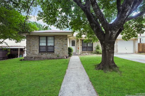 6906 Forest Crst N, San Antonio, TX, 78240-3312 | Card Image