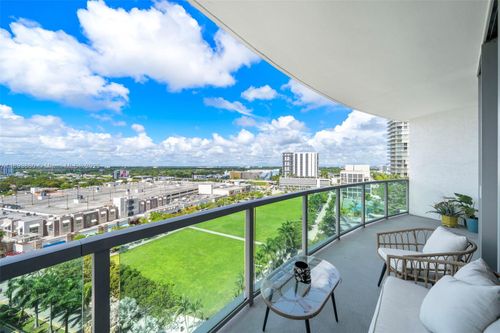 h1207-3301 Ne 1st Ave, Miami, FL, 33137-4261 | Card Image