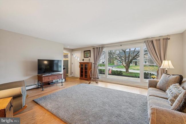 2222 Windsor Cir, House other with 3 bedrooms, 1 bathrooms and null parking in BROOMALL PA | Image 7