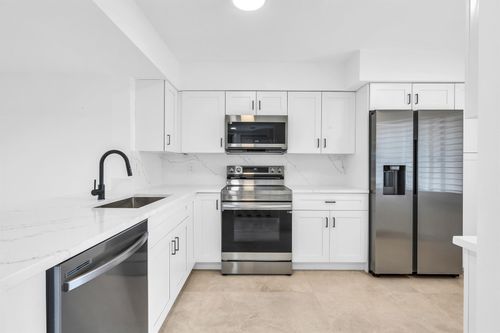 701-7290 Kinhghurst Drive, Delray Beach, FL, 33446 | Card Image