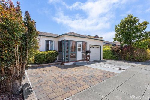 757 Circle Ct, South San Francisco, CA, 94080-2443 | Card Image