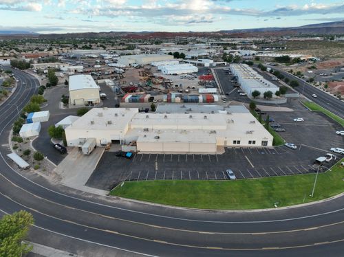 3301 Deseret Dr, St George, UT, 84790 | Card Image