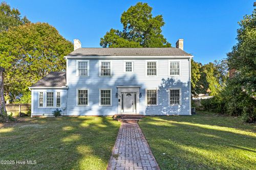 110 Rountree St W, Wilson, NC, 27893-3051 | Card Image