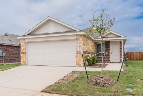 2022 Shady Oaks Dr, Ennis, TX, 75119-8941 | Card Image