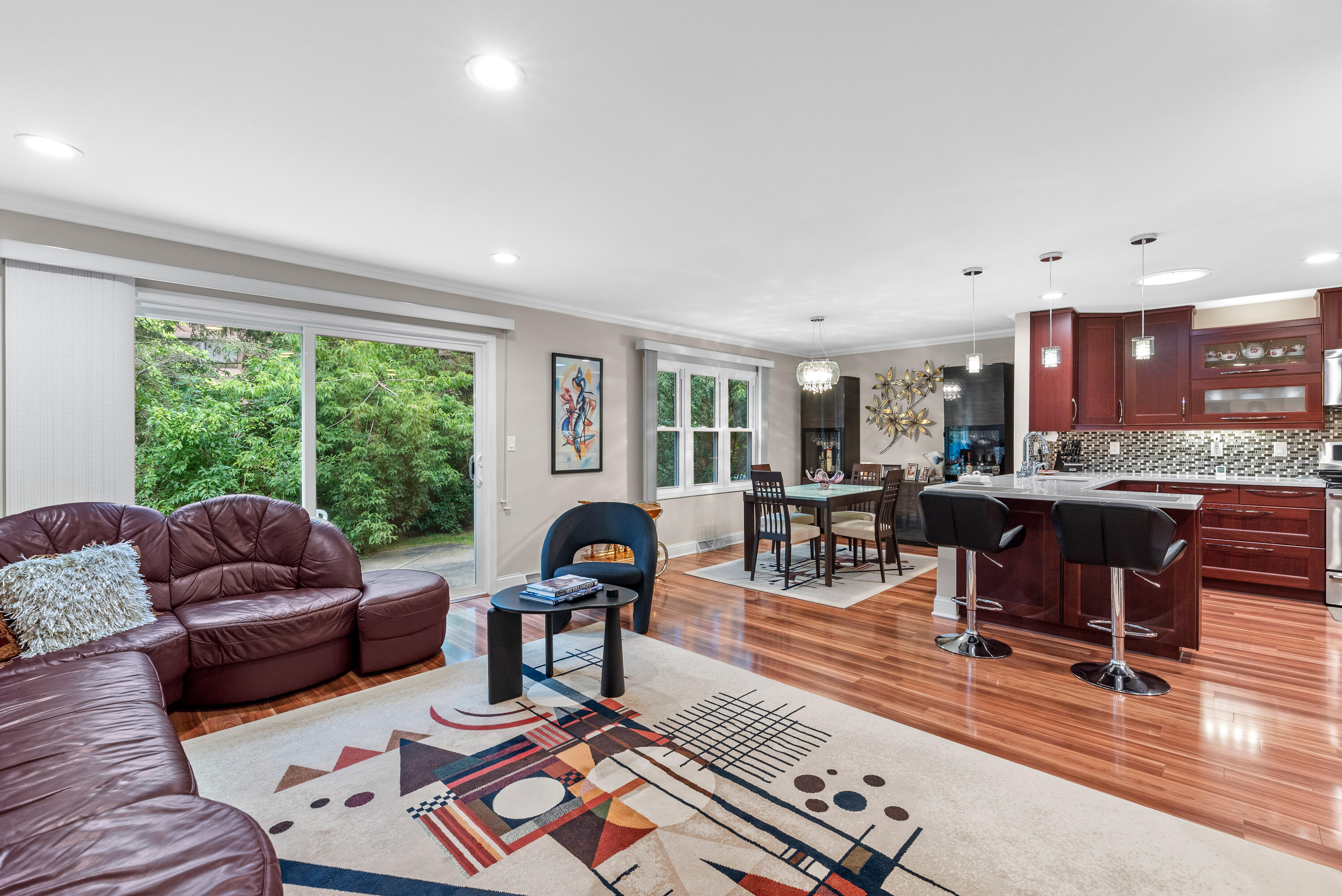 Cumberland Ct, Milwaukee, WI 53217