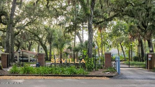 207-1830 Sevilla Blvd, Atlantic Beach, FL, 32233-5600 | Card Image