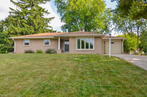 615 Skyline Boulevard, GREEN BAY, WI, 54302 | Card Image