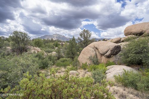 9799 N American Ranch Rd, Prescott, AZ, 86305-9031 | Card Image