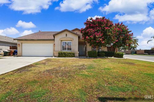 4522 Granite Mountain Ct, Bakersfield, CA, 93311-3080 | Card Image
