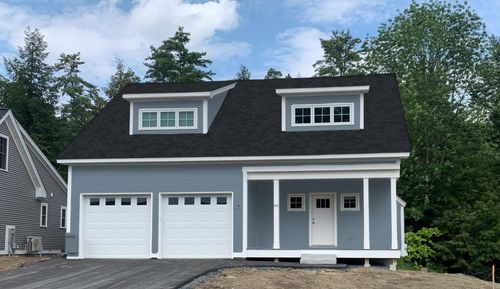 15 Rock Ridge Blvd, West Lebanon, NH, 03784-1750 | Card Image