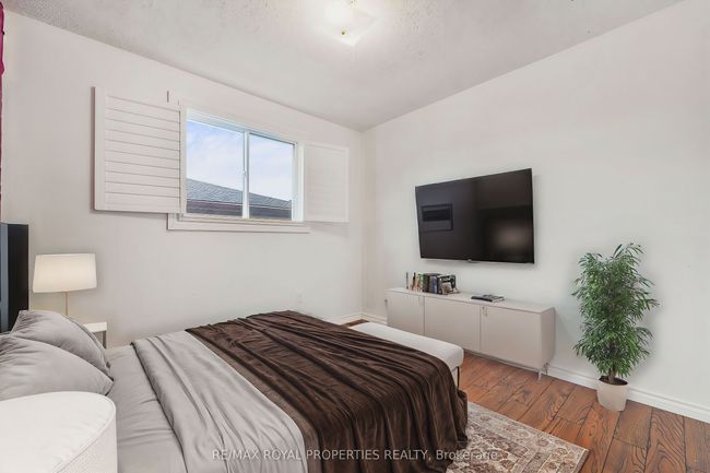 1 Halam Ave, House other with 4 bedrooms, 2 bathrooms and 4 parking in Hamilton ON | Image 23