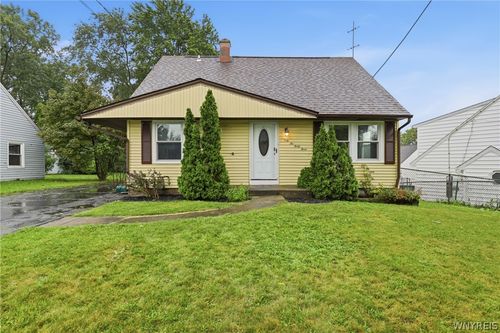 4643 Patricia Dr, Niagara Falls, NY, 14305-1147 | Card Image