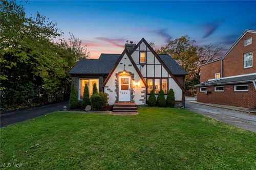 5204 Turney Rd, Garfield Heights, OH, 44125-2642 | Card Image