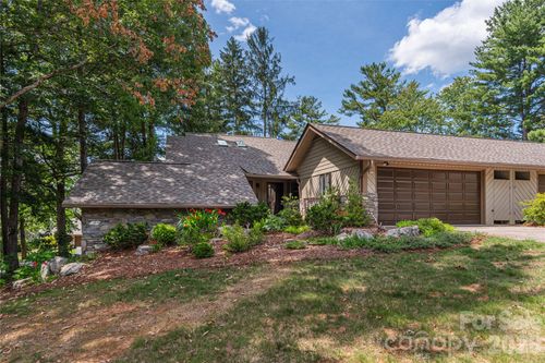 1101 Timber Trl, Asheville, NC, 28804-3946 | Card Image