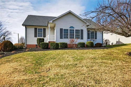 1978 Waccamaw Path, Winston-Salem, NC, 27127-9433 | Card Image