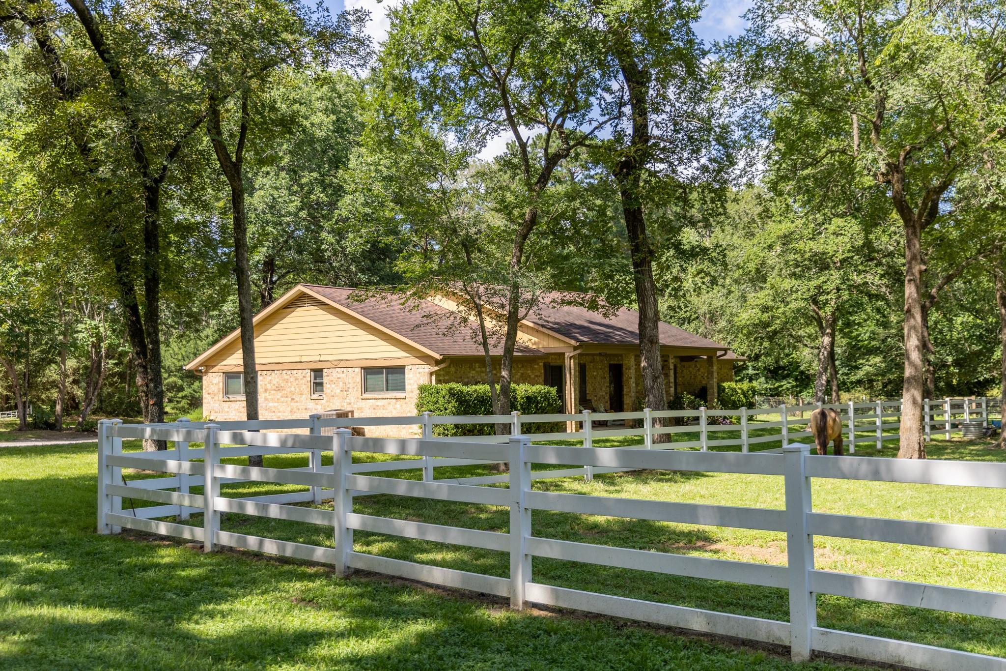 Residential in Pinehurst 4
