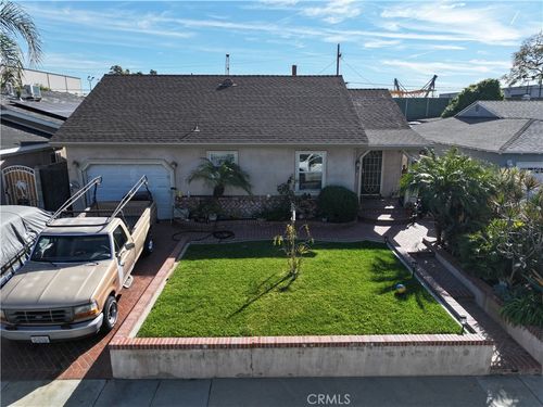 6308 Raymond, Long Beach, CA, 90805 | Card Image