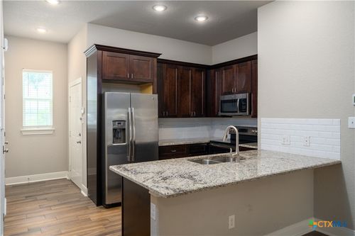 10-3067 View Ridge Dr, Spring Branch, TX, 78070-6896 | Card Image