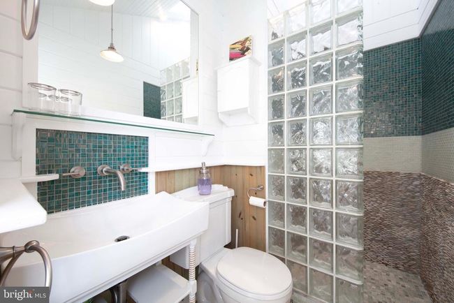 204 Coral St, House other with 5 bedrooms, 3 bathrooms and null parking in BEACH HAVEN NJ | Image 49